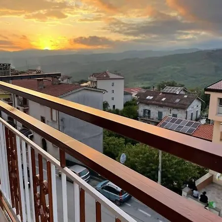 Apartment Sunset *